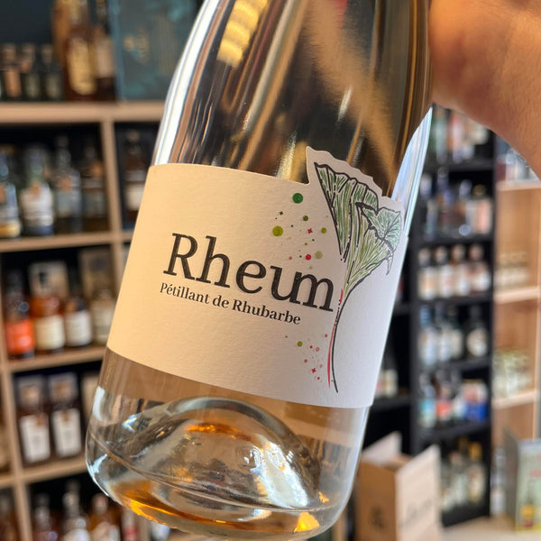 Bouteille de Rheum 2025 – Domaine Ginglinger, pétillant de rhubarbe d'Alsace