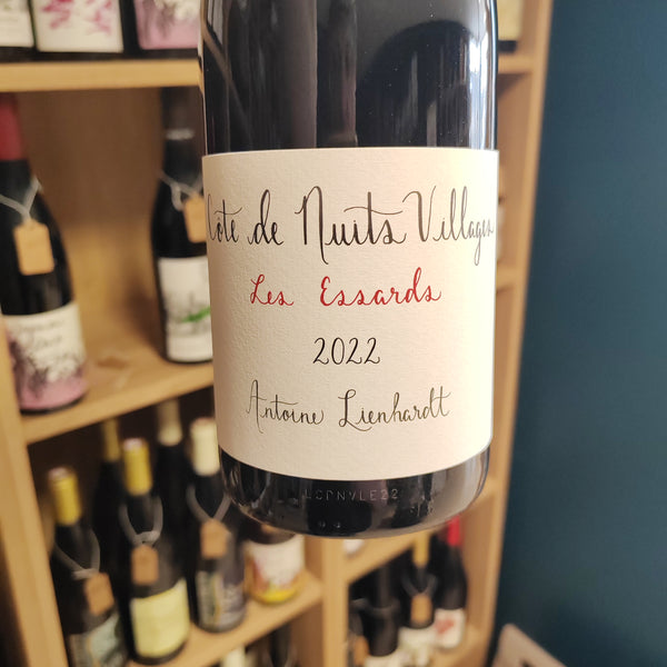 Bouteille de Côte de Nuits-Villages Les Essards 2022 – Antoine Lienhardt, AOC Côte de Nuits-Villages