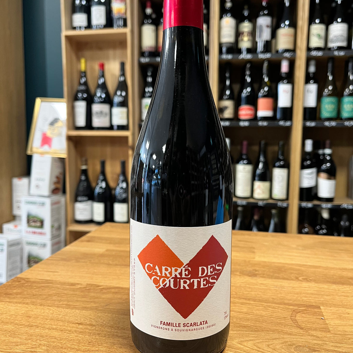 Bouteille Vin rouge Scarlata — nature