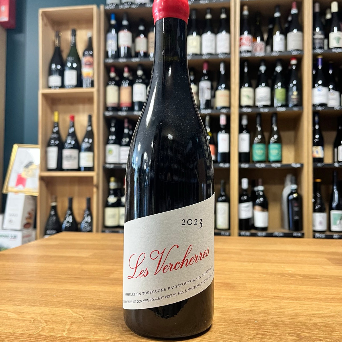 Bouteille Vin rouge Rougeot 2023, AOC Bourgogne — nature