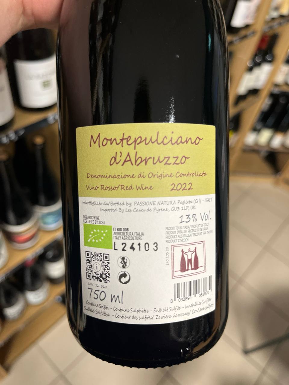 Bouteille Vin rouge U.V.A. 2022, Italie